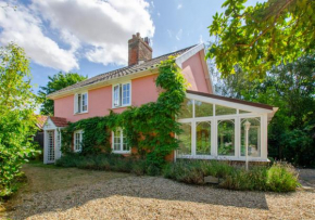 Barn Meadow Cottage